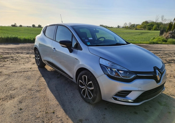 Renault Clio cena 37800 przebieg: 44000, rok produkcji 2019 z Leszno małe 46